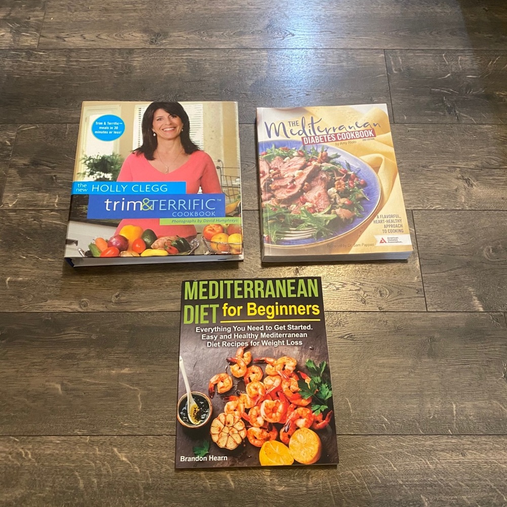 Lot of 3‎ Diet Cookbooks